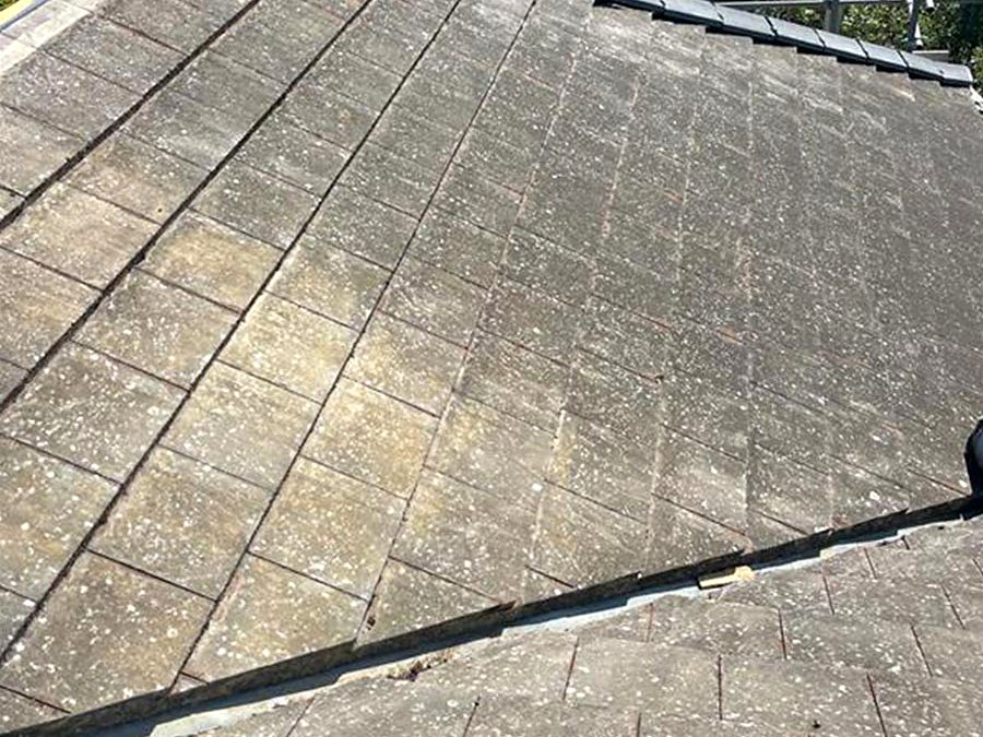 A roof before cleaning, Urban Roofing Specialists, photo 3