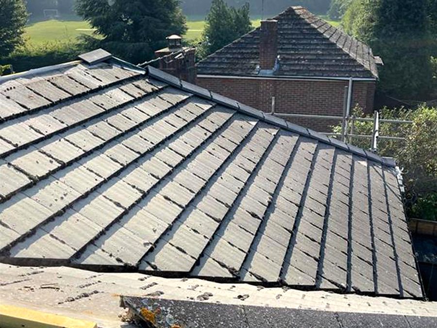 A roof before cleaning, Urban Roofing Specialists, photo 4