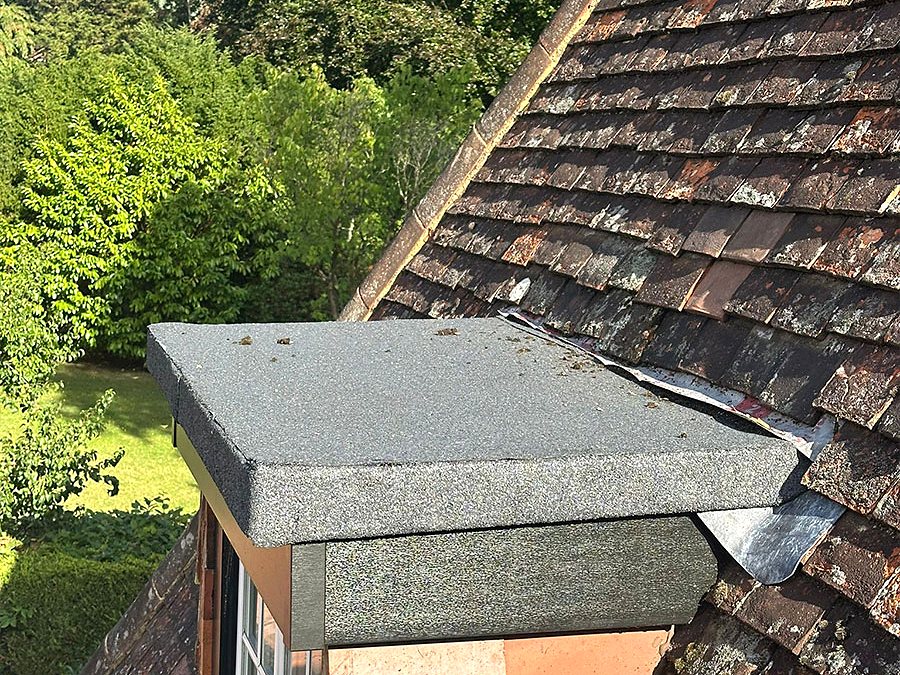Roofing work in Cobham, photo 2