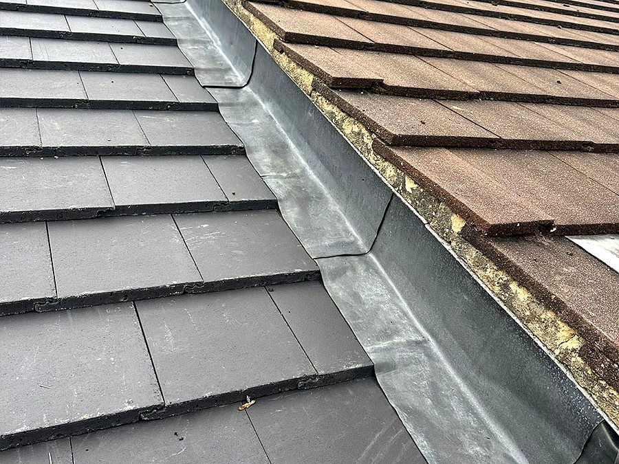 Roofing work in Crawley, photo 1
